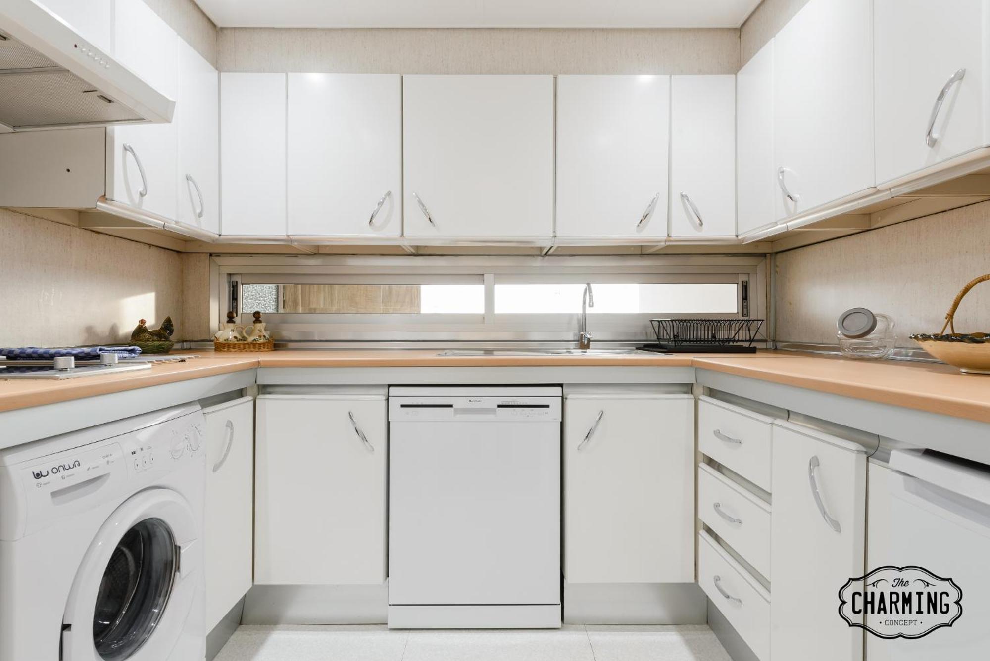 Ferienwohnung Charming Eurobuilding 2 Terrace Exclusive - Plaza De Parking Madrid Exterior foto
